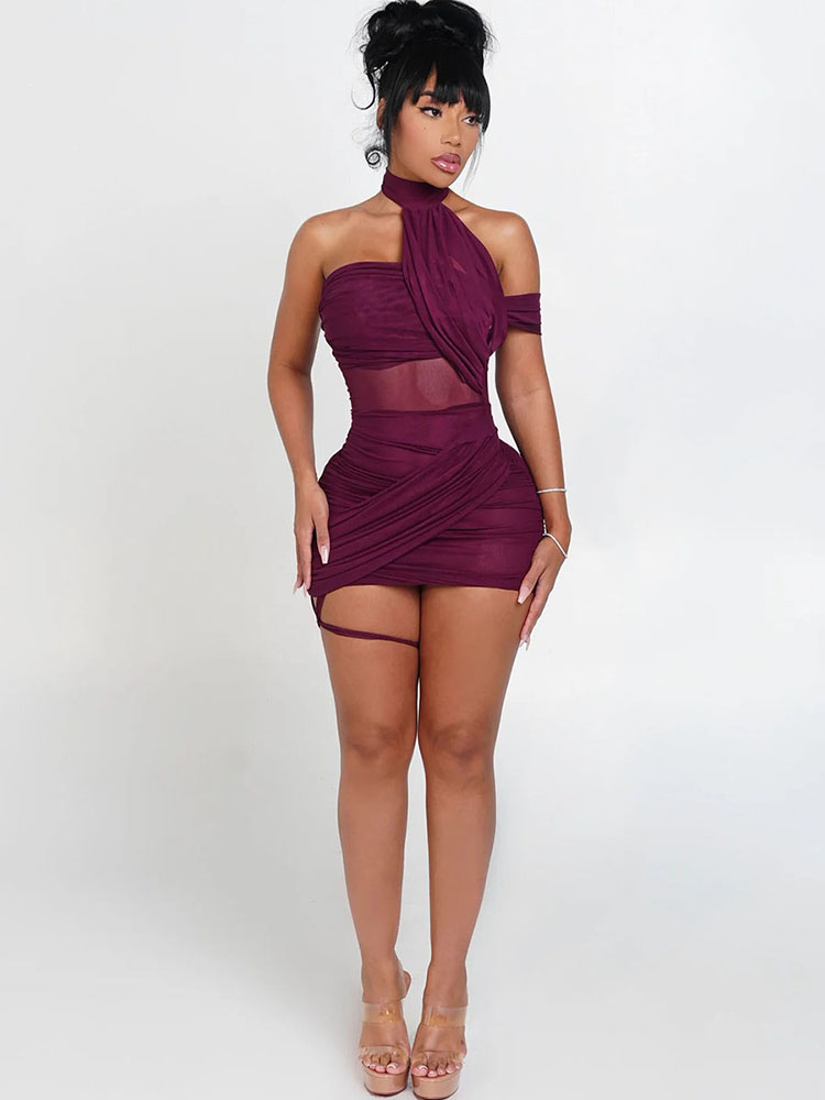 فستان نسائي شفاف ومثير من XTOC - مراجعة Y2K Backless Halter Mini Dress وسعره