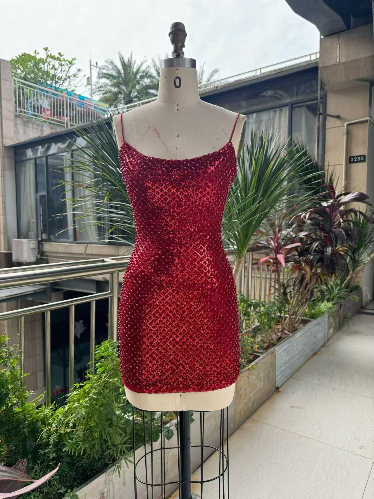 فستان نسائي ضيق مزين بالأحجار  - مراجعة Sparkly Rhinestone Club Party Dress وسعره